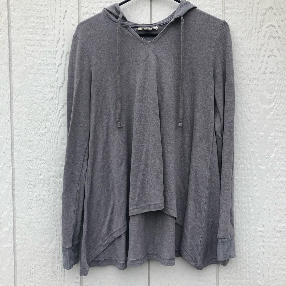 flowy gray hoodie